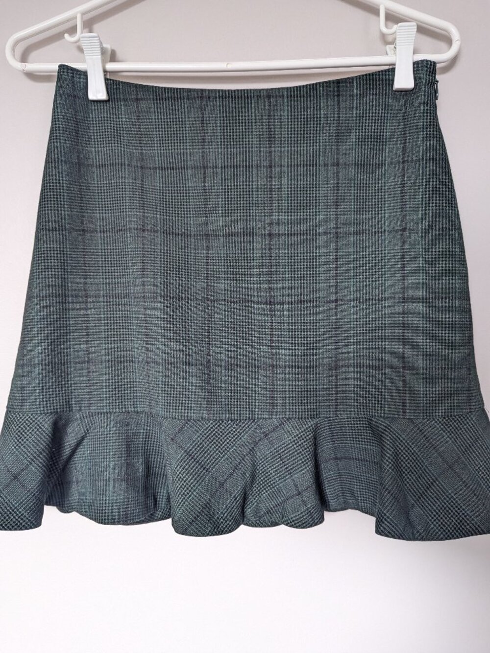 Aritzia Sunday Best Astala Plaid Peplum Mini Skirt Sz 6